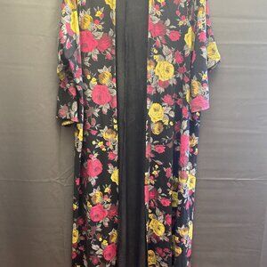 Women's Top Kimono Floral Kimono size 2X in Used good condition Torrid